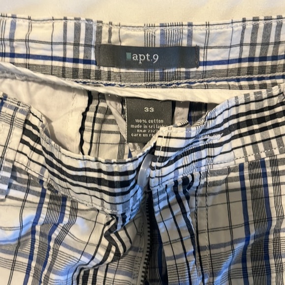 Apt 9 Plaid Shorts - Picture 2 of 2